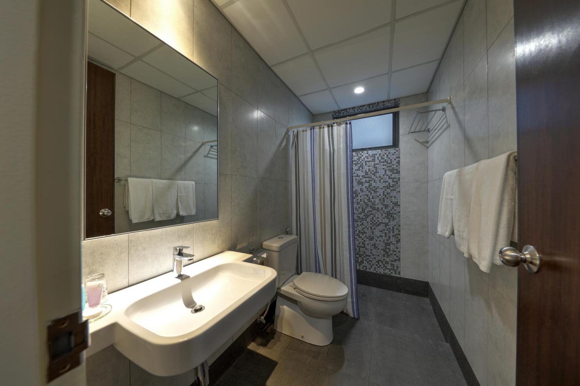 Acappella Suite Hotel, Shah Alam Zimmer foto